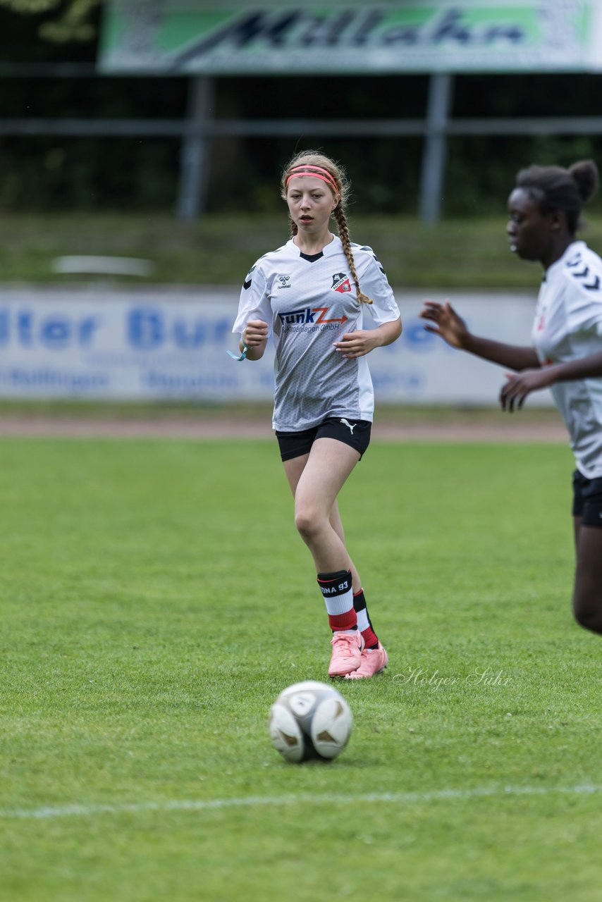 Bild 338 - Loewinnen Cup